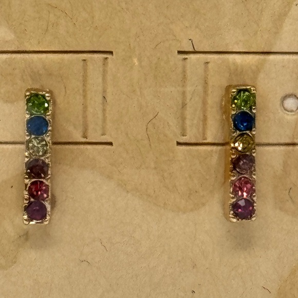 Dew Drops Multicolor Rhinestone Bar,  Set in Gold Tone Post Earrings - Picture 4 of 6